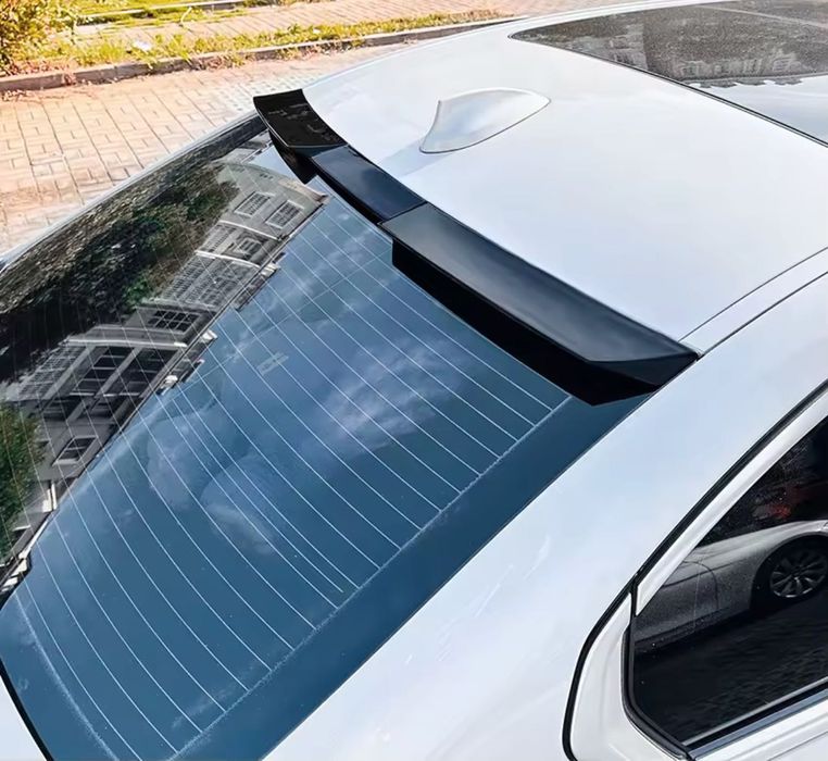 Eleron luneta M4 Style BMW Seria 3 G20 sedan(2018-2023) negru lucios