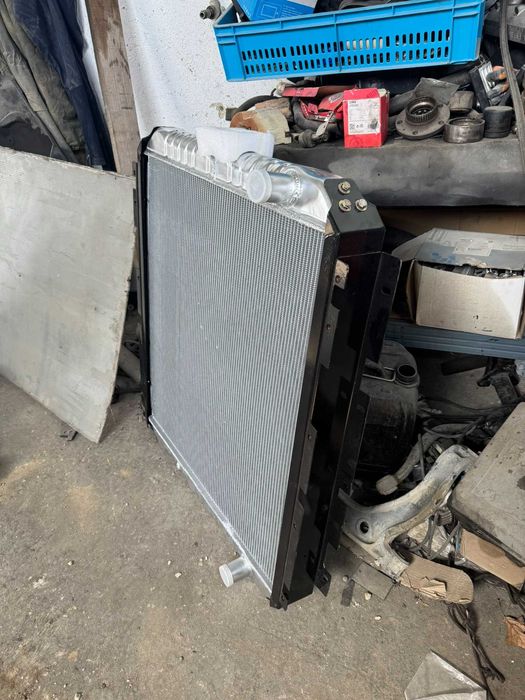 Радиатори за всички марки строителни машини