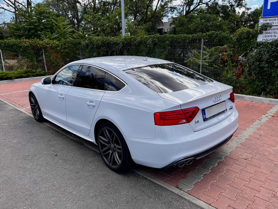 Masina personala Audi A5 S-line Sportback 2.0TDI 190CP Quattro