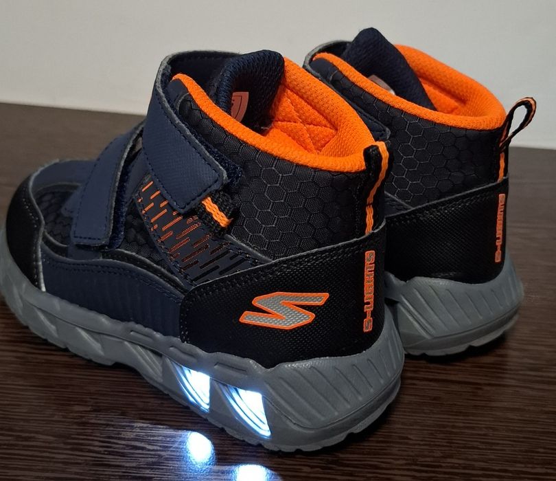 Vand ghete skechers magna light