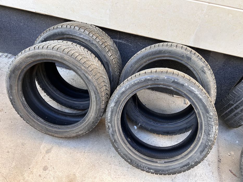 Шины колеса Pirelli Ice Zero 245/45 R19 102H без шипов