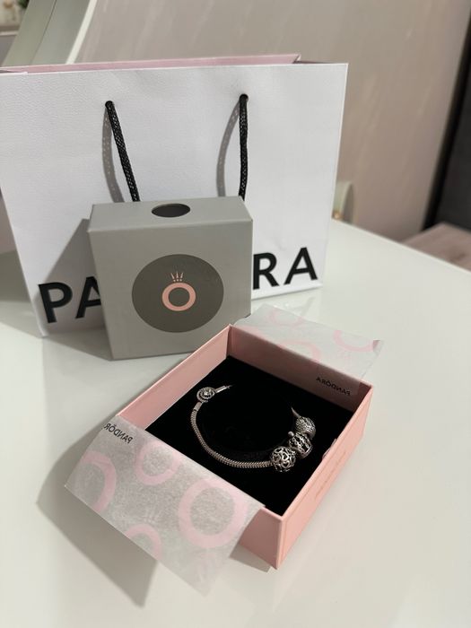 Гривна Pandora - Пътеката на живота