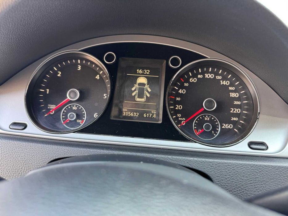 Volkswagen  passat b7