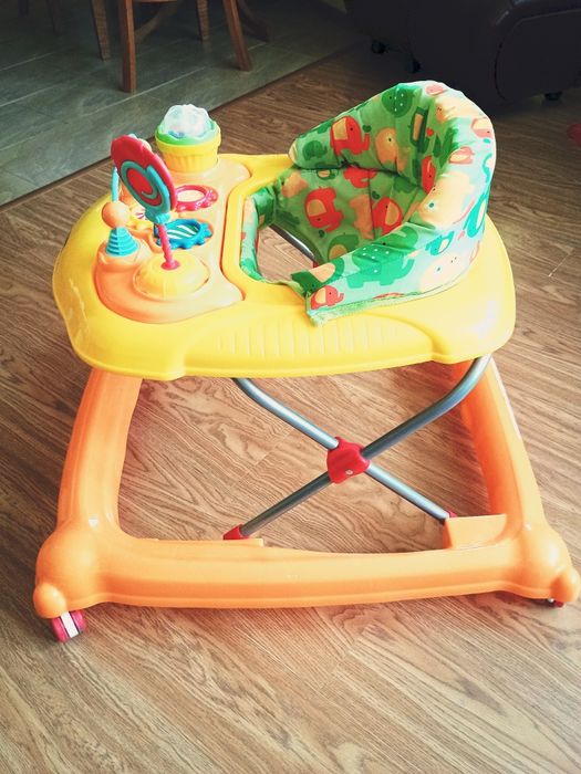 Проходилка Chicco Circus