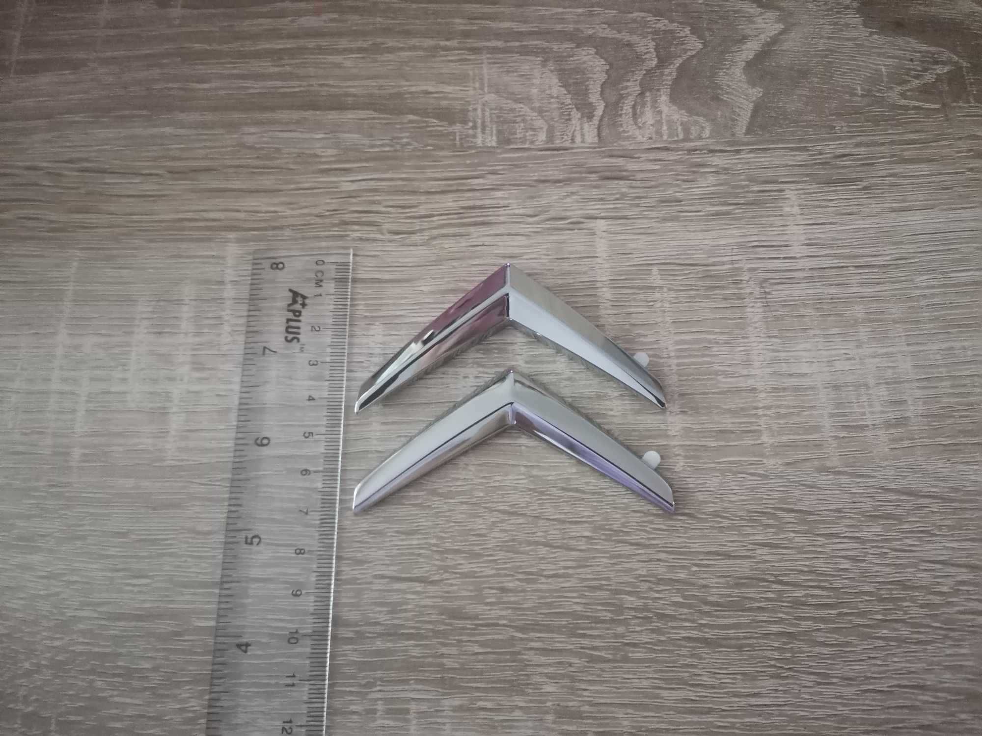 сребриста емблема лого Citroen Ситроен стар стил