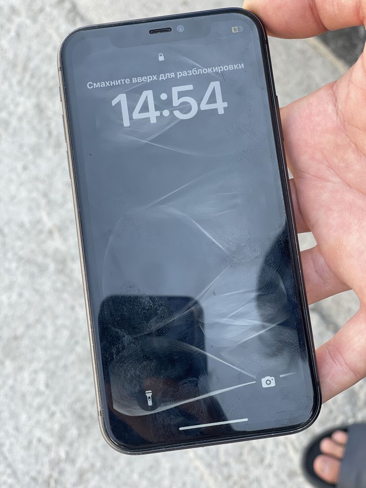 Iphone 11 64 gb черный оркаси синган трутон камера фэйс айди ишлиди