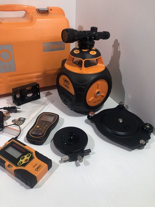 Nivelă laser profesional Geo Fennel FL 505HV-G