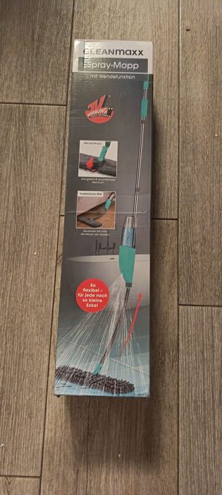 Mop cu pulverizator nou