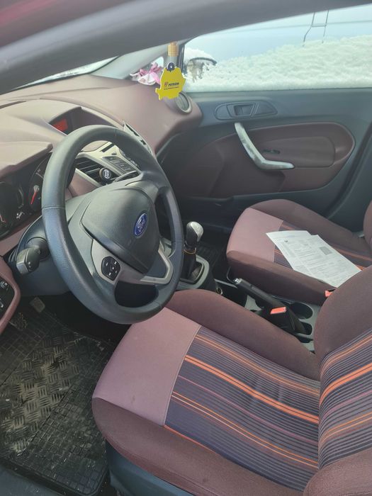 Se vinde Ford Fiesta 2009