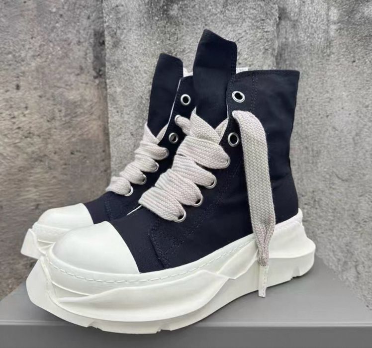Boris bidjan rick owens