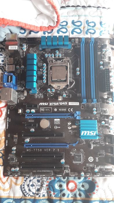 Placa baza socket 1155 3 buc procesor i3 stare necunoscuta B75A MSI et