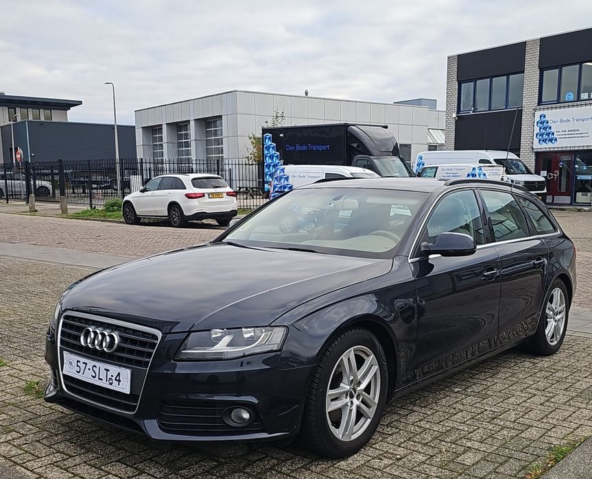 Audi A4 B8 2.0 tdi 2012