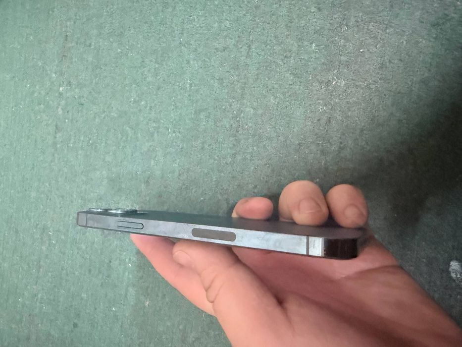 Айфон 12 про состаяния зор