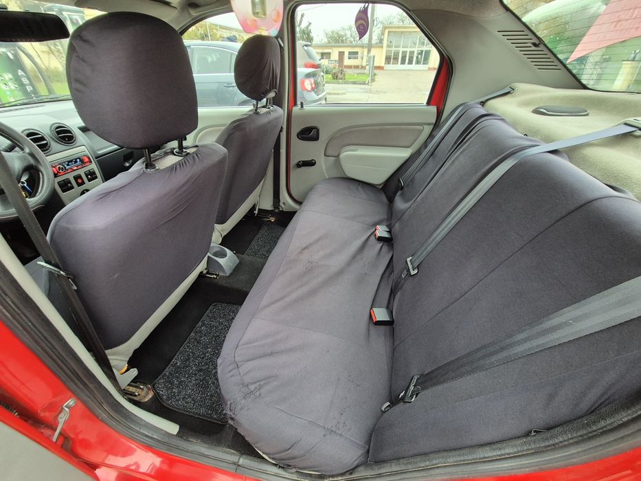 Dacia Logan 1.4 Benzină - An 2007