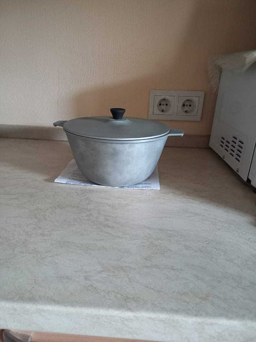 Продаем небольшой  Казан