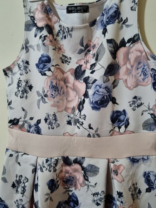 Rochie femei înflorată