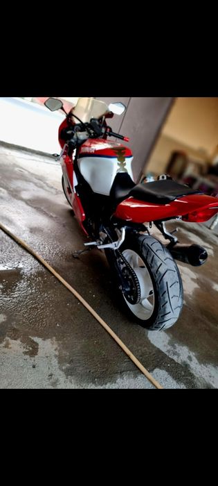 Yamaha fzr 1000 продаётся