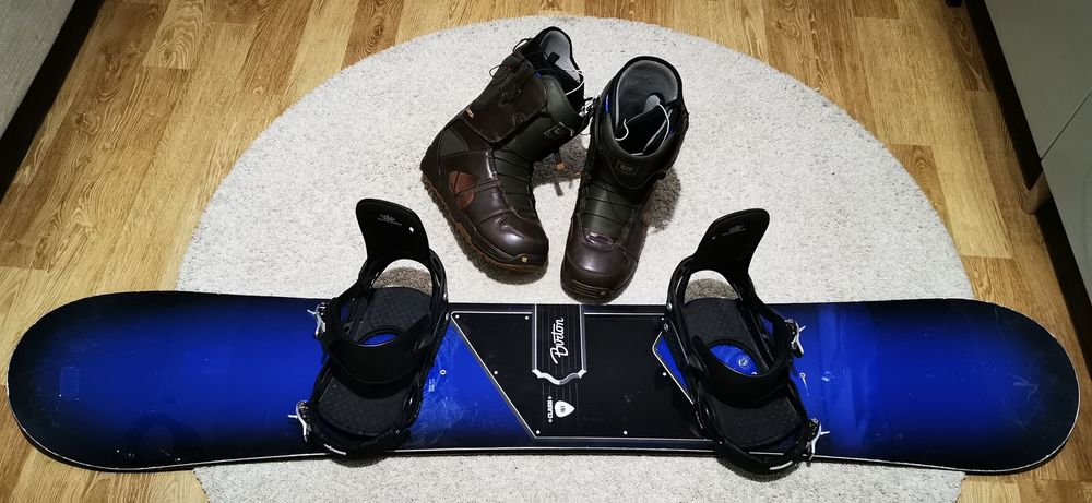 Placa snowboard Burton 161 + legături Atomic + boots Burton 44