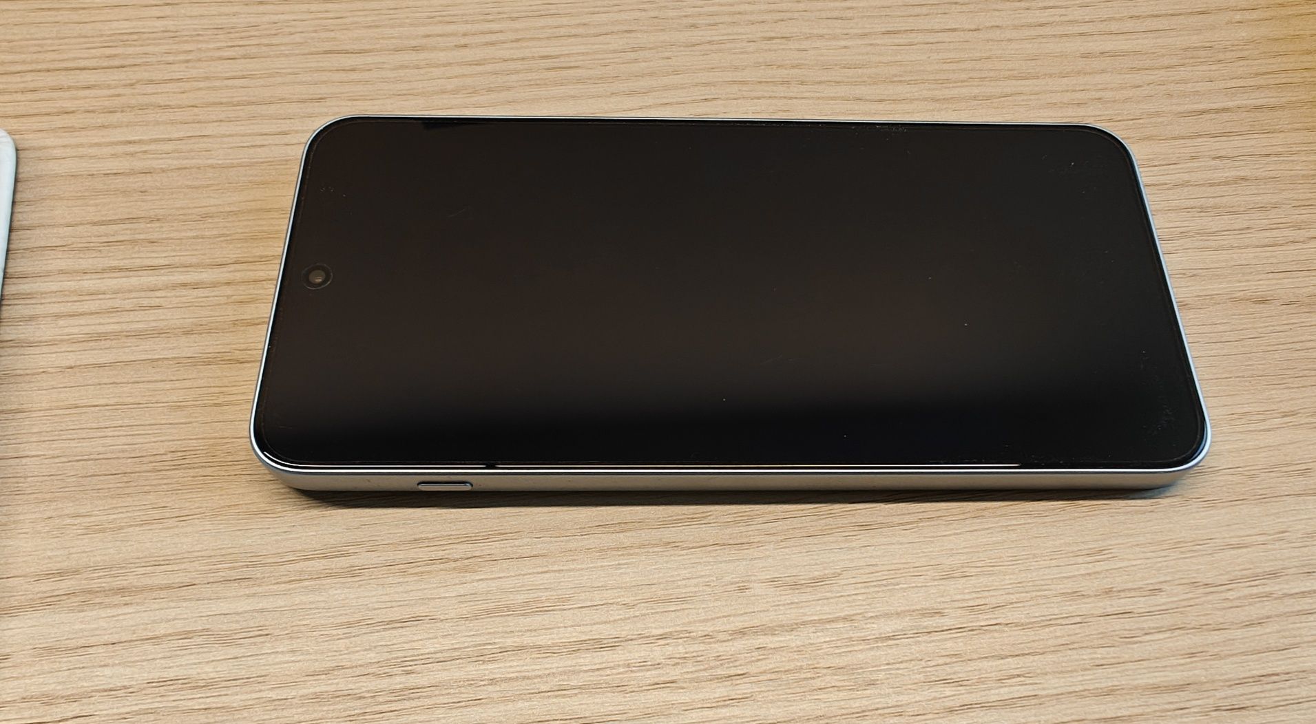 OnePlus Nord 5 12 GB Ram 512 GB Storage