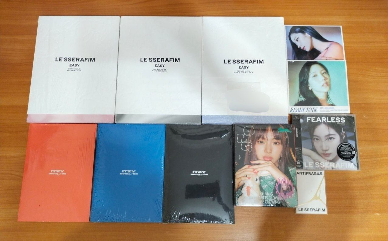 Кпоп альбомы bts, stray kids,txt,enhypen,itzy,twice,newjeans
