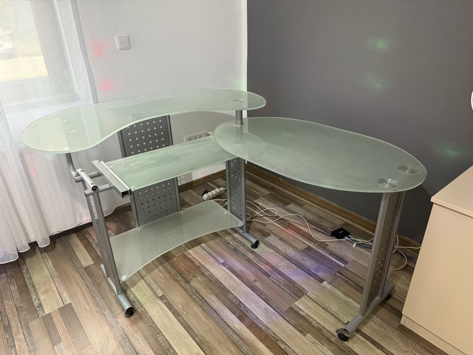 Birou sticla din Germania