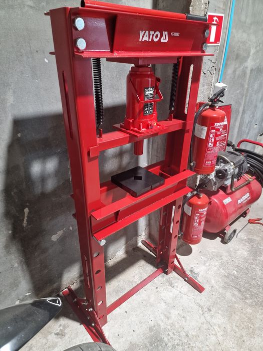 Хидравлична преса