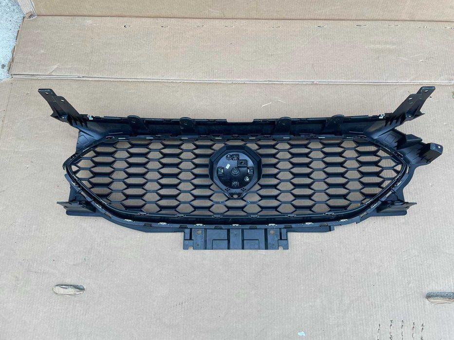 Решетка MG ZS - 2023