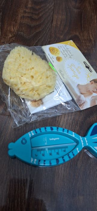 Burete și termometru apa bebe