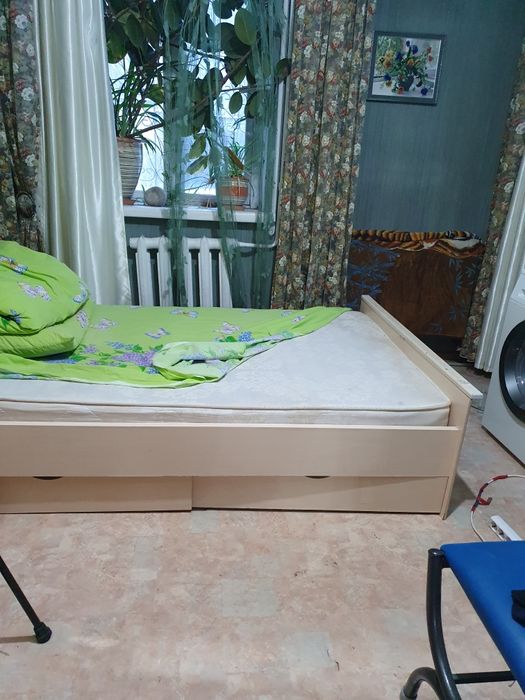 Кравать,полуторка