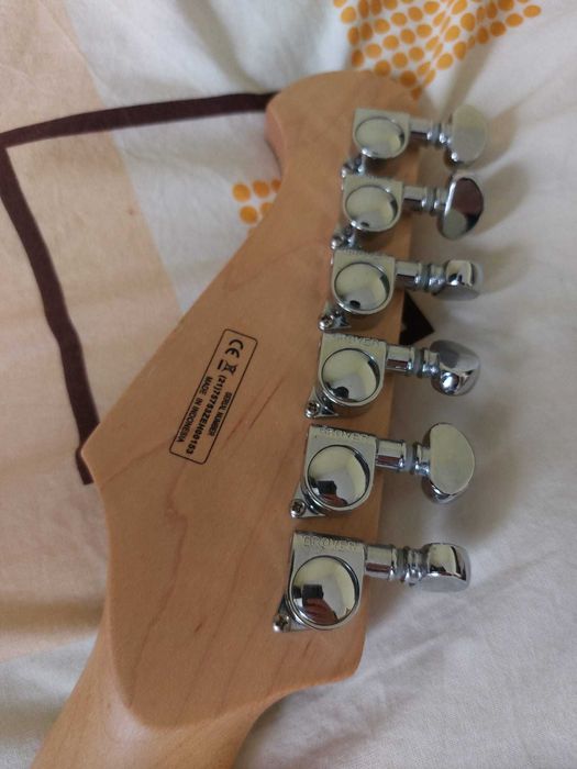 Vand/Schimb chitara electrica Harley Benton Fusion-III HH FR EB FBLB