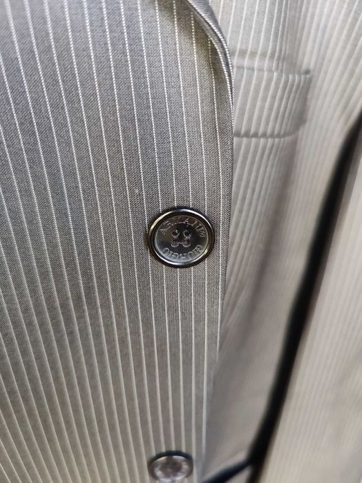 Costum Giorgio Armani - NEGRU cu dungi - ORIGINAL 58 - Lana virgina