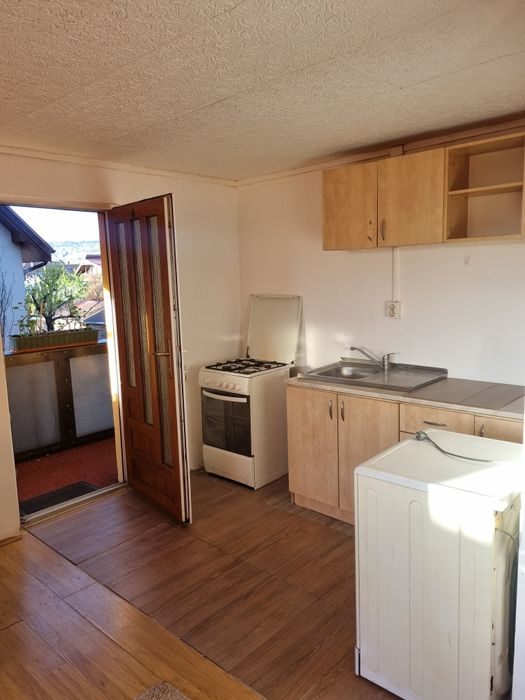 Inchiriez garsoniera 30mp