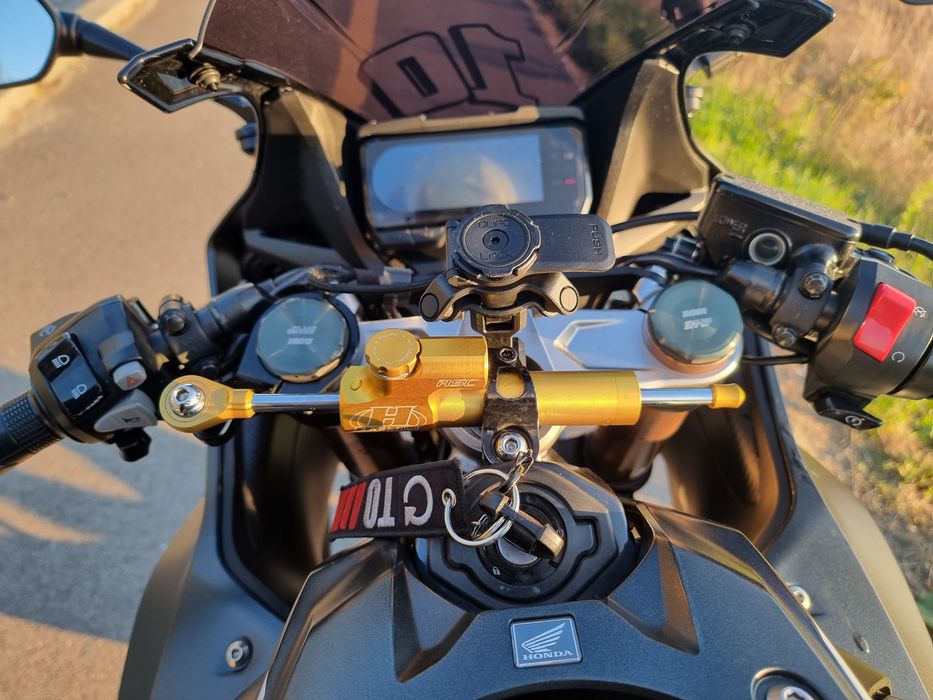 Honda CBR650R 2021 + Accesorii