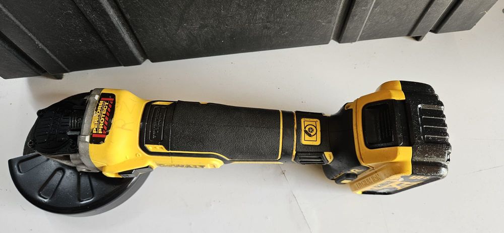 Flex/Polizor Dewalt Dcg 405