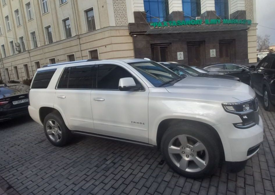 Продоётся Tahoe Premier