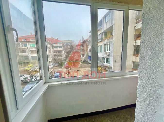 Дава се под наем Тристаен апартамент в Варна, Център - 75 кв.м за 433.5 € - Снимка #11