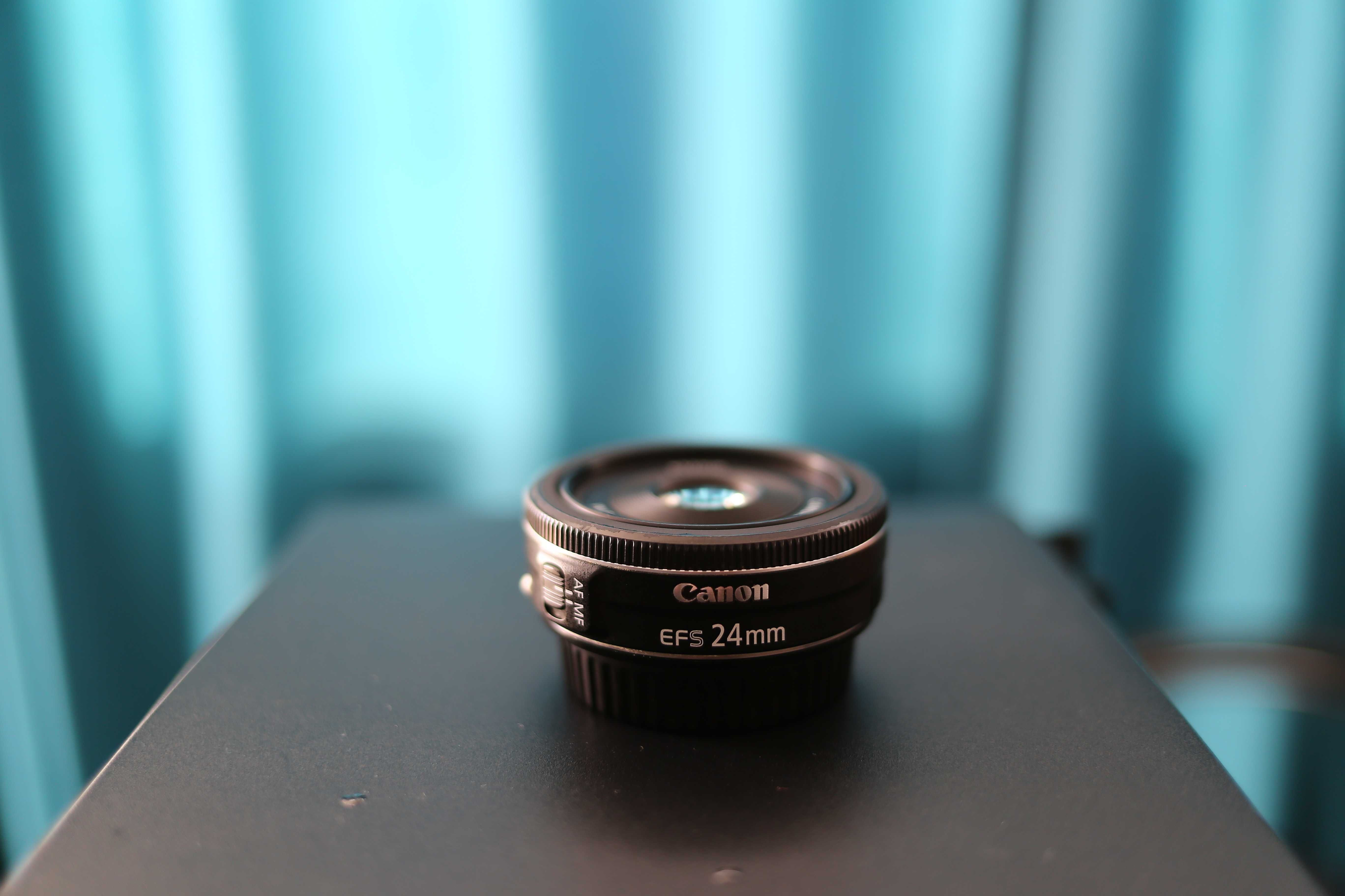 Canon EF-S 24mm F2.8 STM