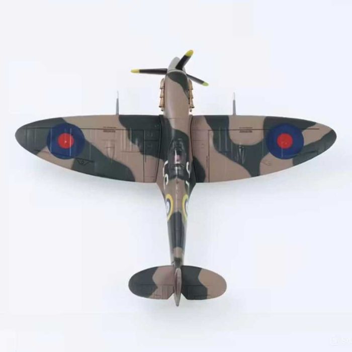 Macheta avion metalica Spitfire scara 1:72