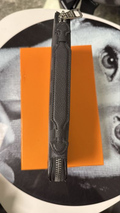 Goyard  Louis Vuitton