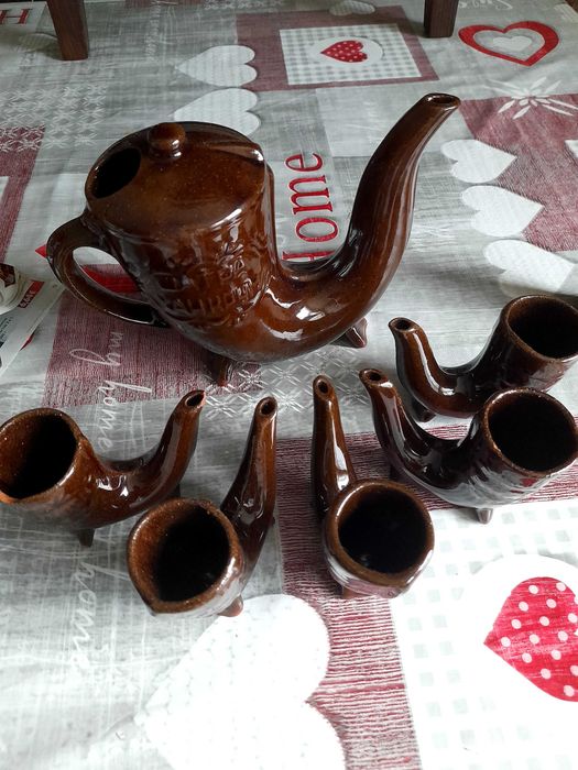 Стар керамичен сервиз за ракия. Шатра "Хан Крум "