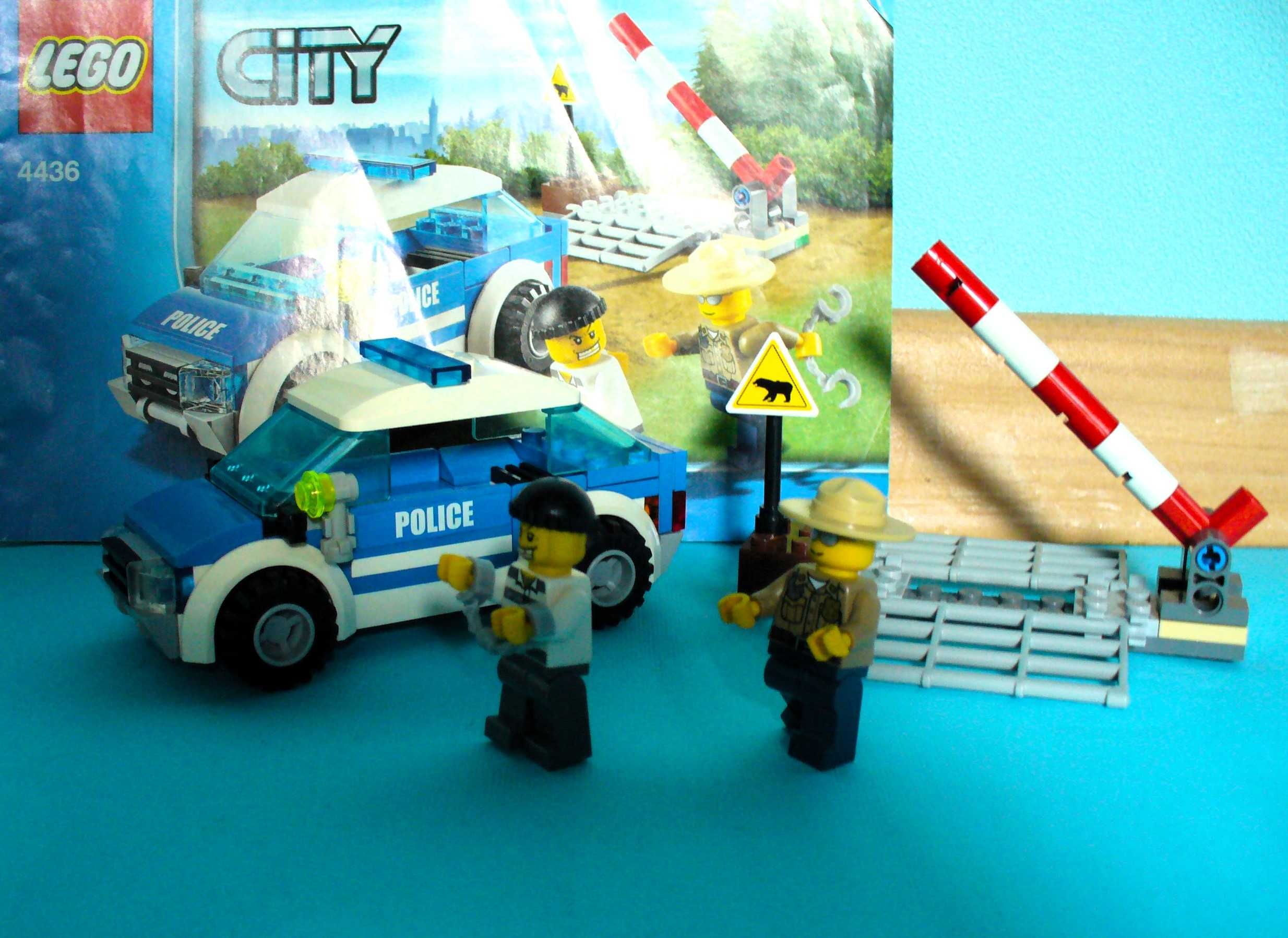 LEGO City 4439+4441+4436 Горска полиция: хеликоптер  и полиц. коли