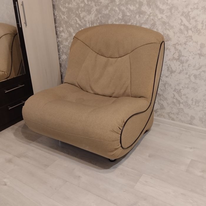 Кресло, мини диван