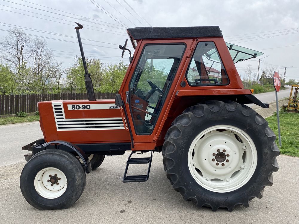 Vand Tractor Fiat Agri 80 90