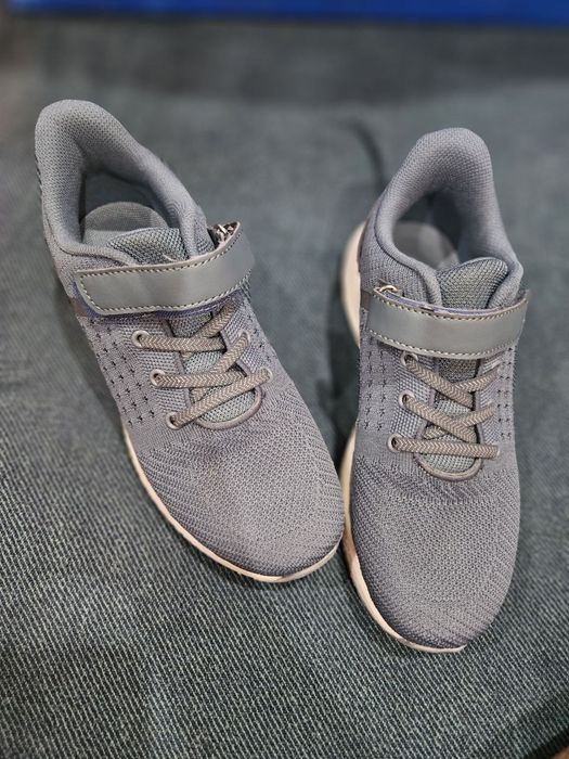 Кроссовки из кореи