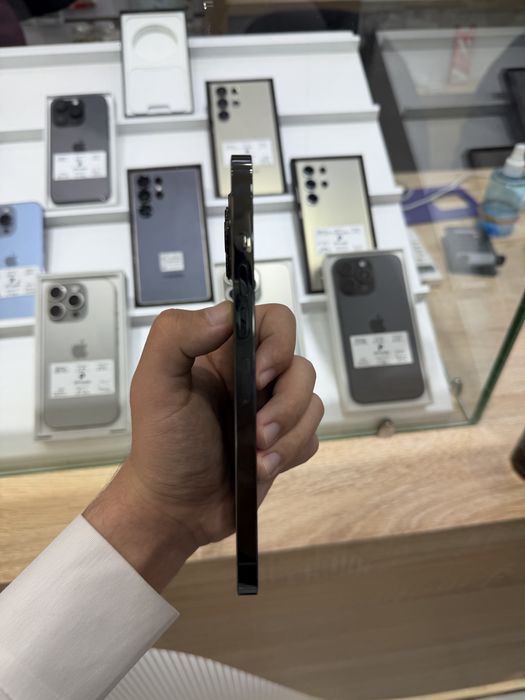 Iphone 13 pro max ideal holatda