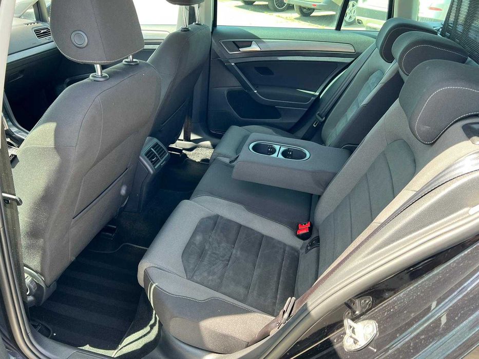 VW GOLF 7  1,6  TDI  116 c.p  an 2019 automat DSG7  cash sau rate fixe