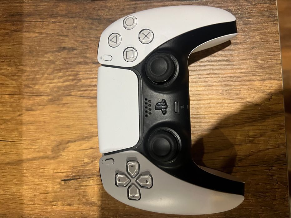 Ps 5 Slim Чисто нов!