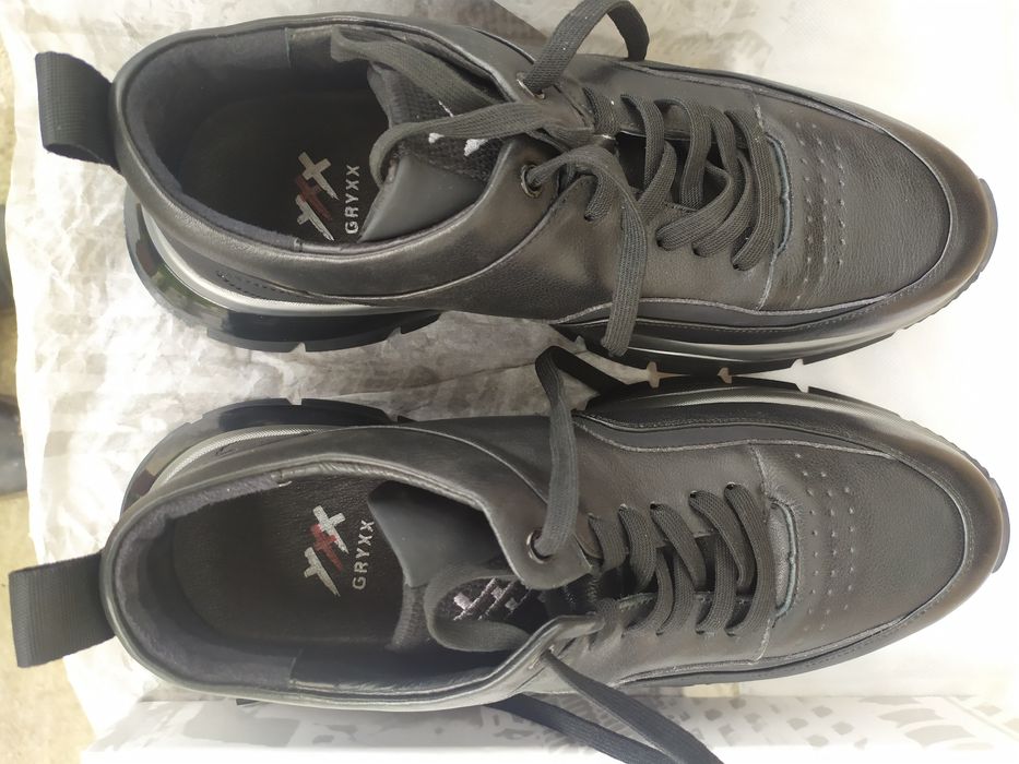 Pantofi pentru bărbați, din piele naturala, noi