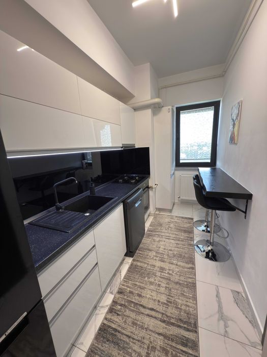 Proprietar vand apartament 3 cam, 66mp, et8/10, bloc 2020, Nicolina1
