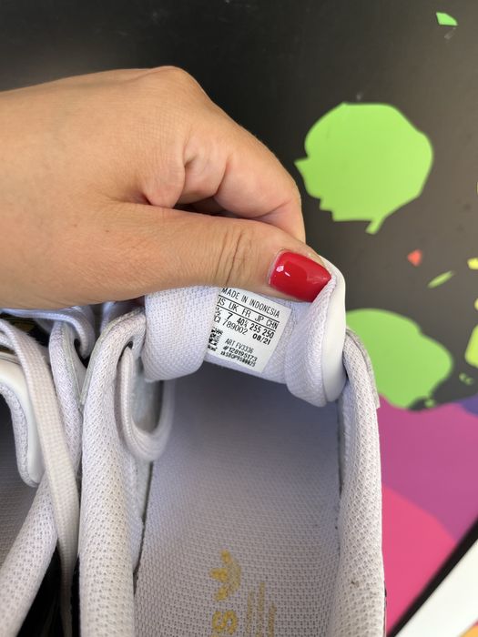 Adidas Superstar bold номер 40